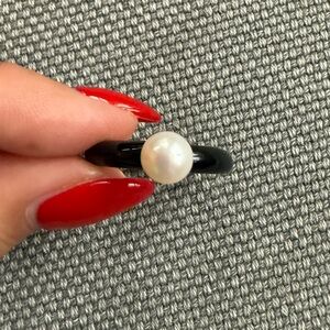 Mejuri Gumball Black Enamel & Pearl Ring - Size 9